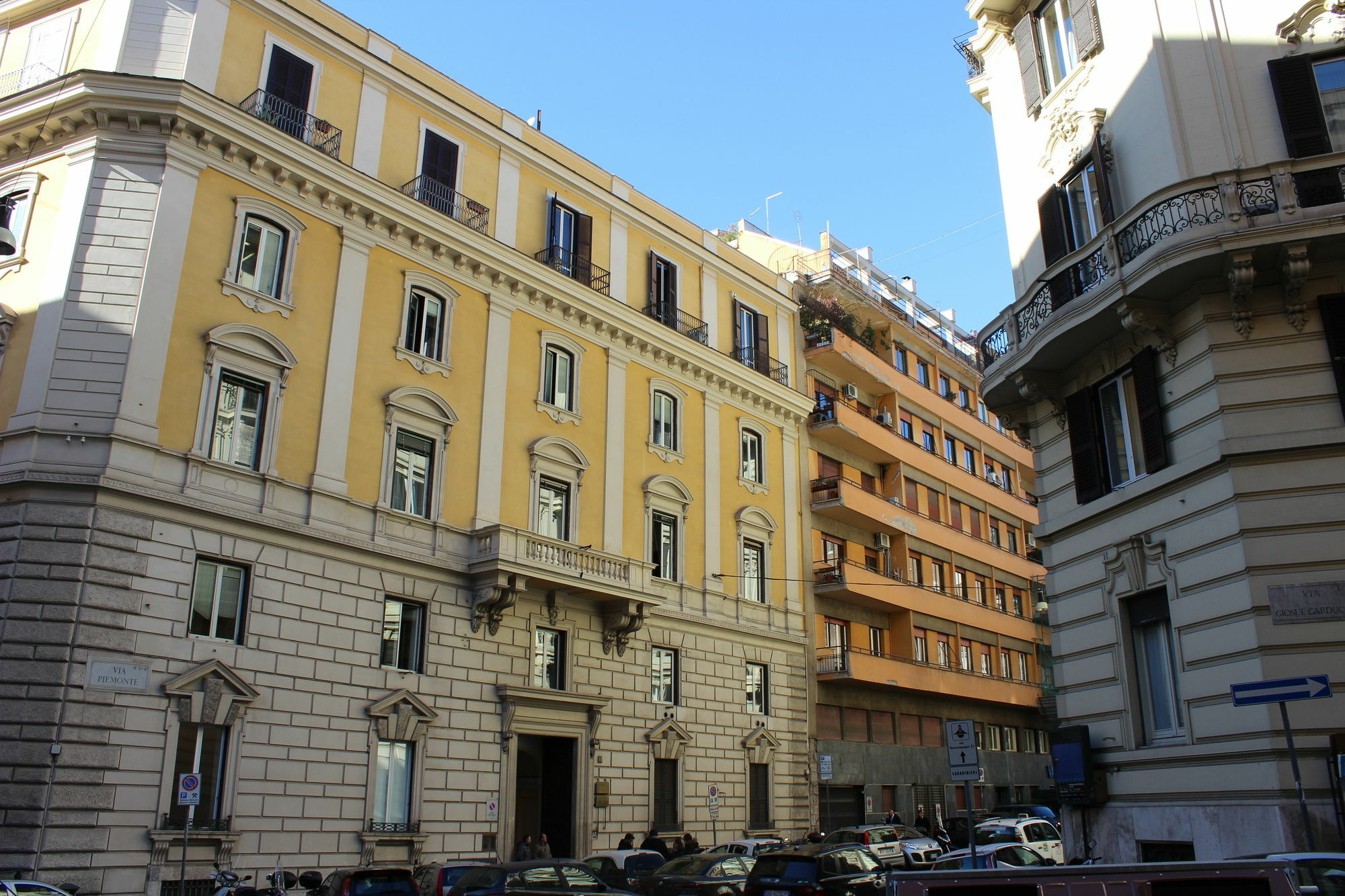 Residenza Monfy Hotel Rome Luaran gambar